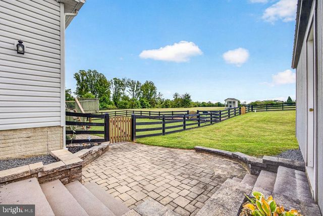 1234 CADENCE WAY, Midland, VA 22728