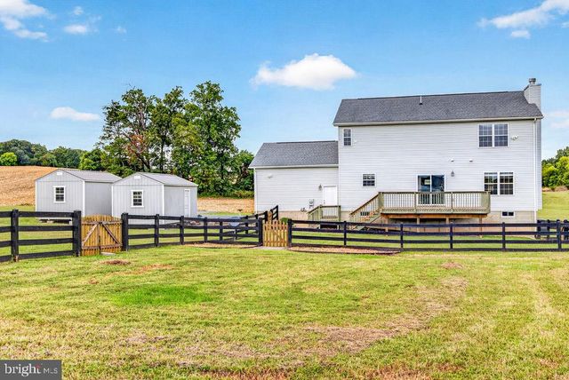 1234 CADENCE WAY, Midland, VA 22728