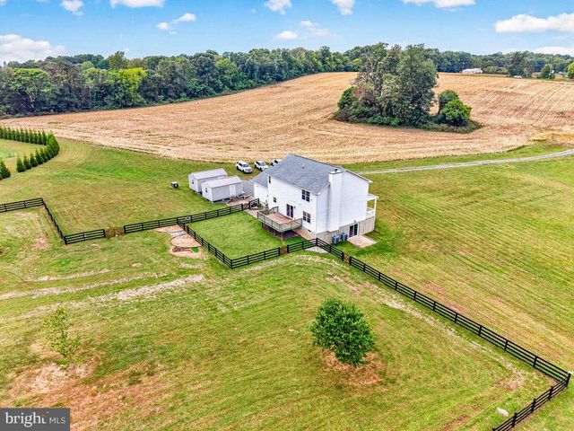 1234 CADENCE WAY, Midland, VA 22728