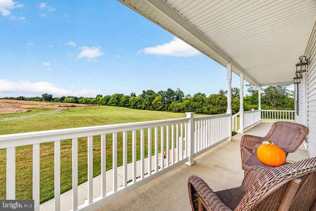 1234 CADENCE WAY, Midland, VA 22728