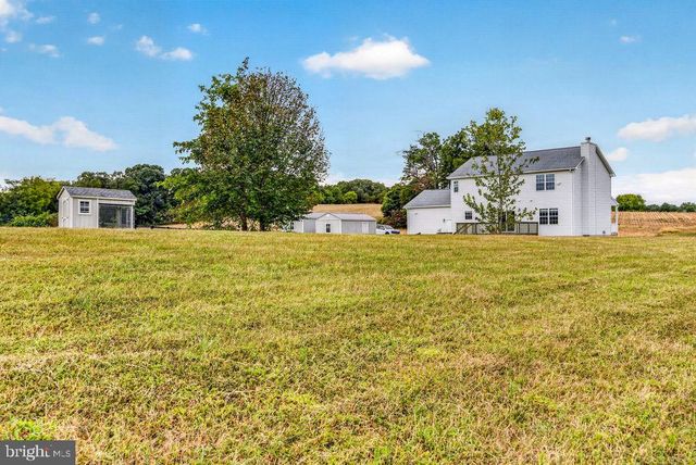 1234 CADENCE WAY, Midland, VA 22728