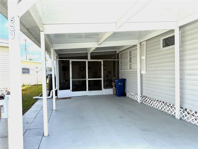 527 BLACKBURN BOULEVARD, North Port, FL 34287
