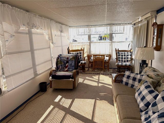 527 BLACKBURN BOULEVARD, North Port, FL 34287