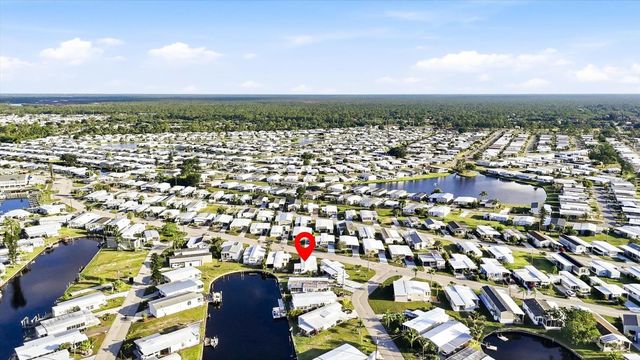 527 BLACKBURN BOULEVARD, North Port, FL 34287