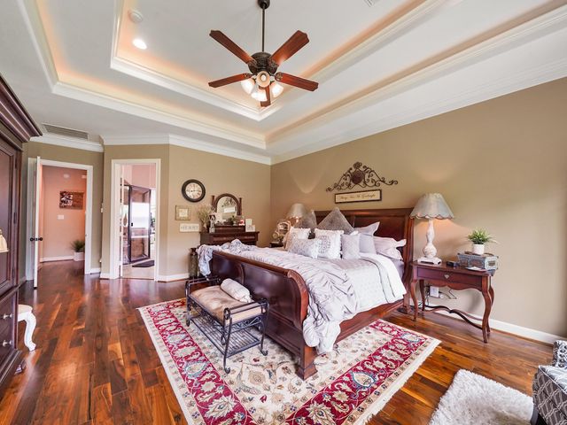 5923 Hawthorne Garden Way, Katy, TX 77494