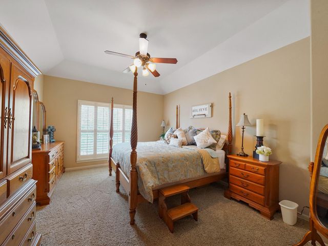 5923 Hawthorne Garden Way, Katy, TX 77494
