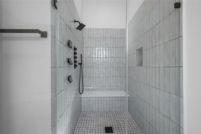 5705 Dolores Street A, Houston, TX 77057