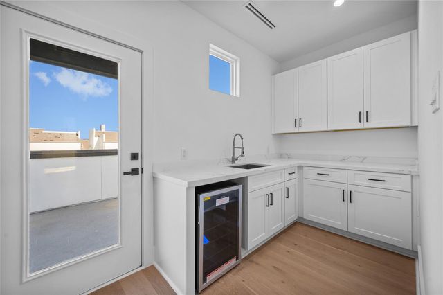 5705 Dolores Street A, Houston, TX 77057