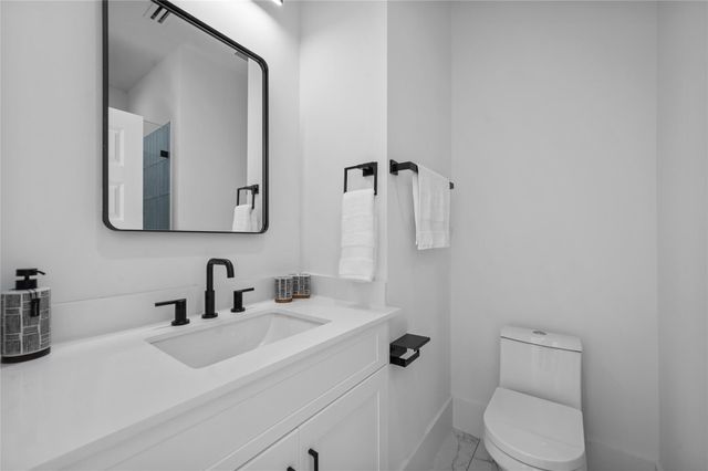 5705 Dolores Street A, Houston, TX 77057