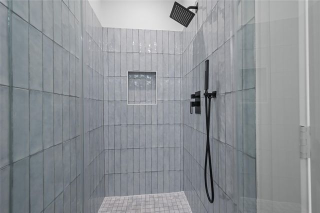 5705 Dolores Street A, Houston, TX 77057