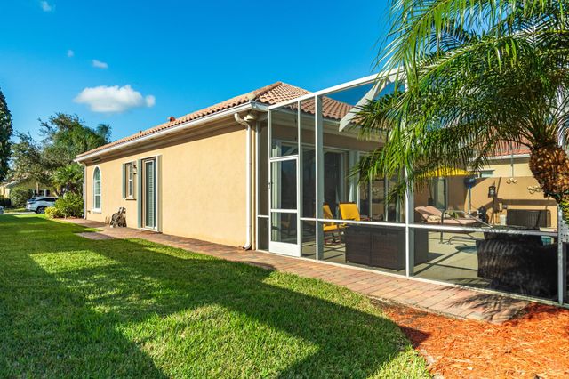 11355 SW Rockingham Drive, Port St Lucie, FL 34987