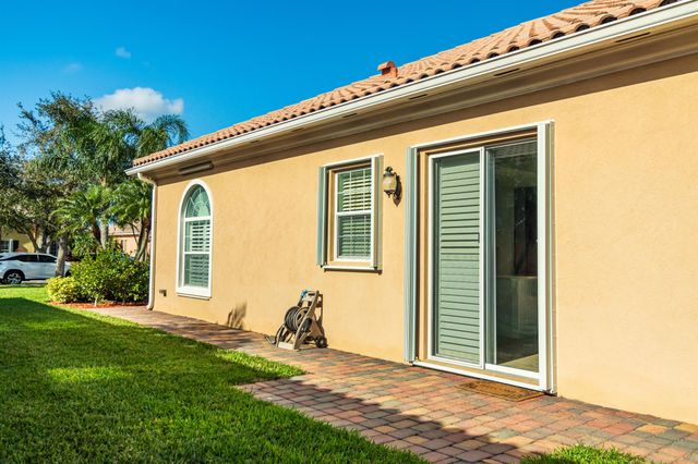 11355 SW Rockingham Drive, Port St Lucie, FL 34987