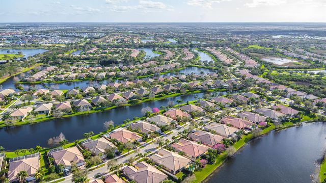 11355 SW Rockingham Drive, Port St Lucie, FL 34987