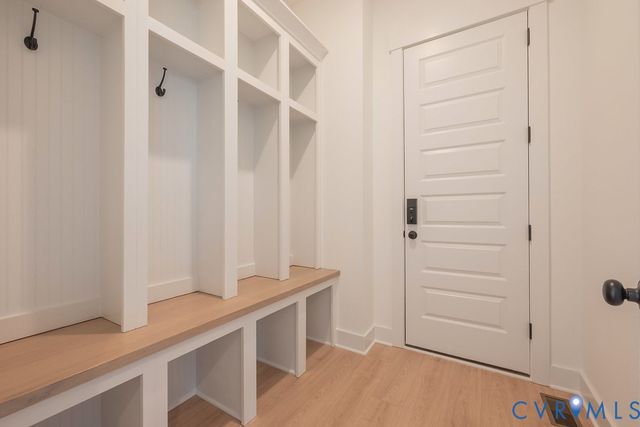 9514 Angels Share Dr, New Kent, VA 23141