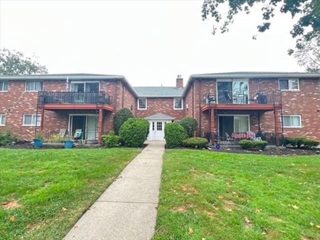 54 Fountain Ln 5, Weymouth, MA 02190