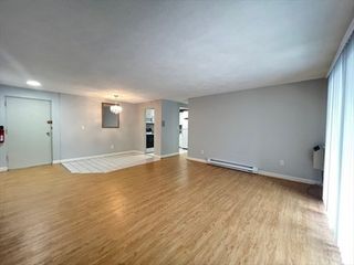 54 Fountain Ln 5, Weymouth, MA 02190