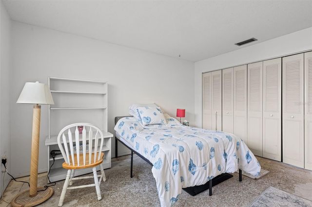 1706 BELLEAIR FOREST DRIVE 202, Belleair, FL 33756