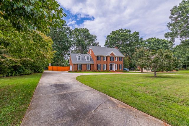 1012 Three Bridges Road, Easley, SC 29642