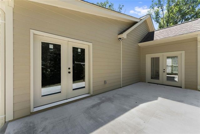 3588 Phoenix Cove Drive, Gainesville, GA 30506