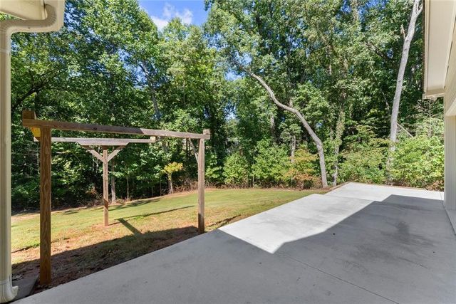 3588 Phoenix Cove Drive, Gainesville, GA 30506