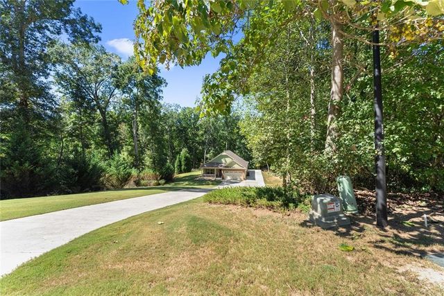 3588 Phoenix Cove Drive, Gainesville, GA 30506