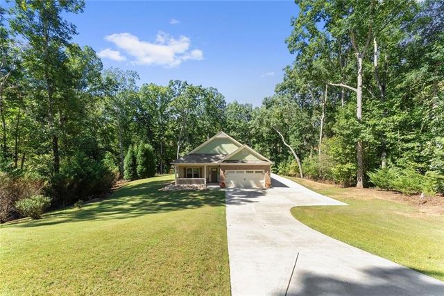 3588 Phoenix Cove Drive, Gainesville, GA 30506