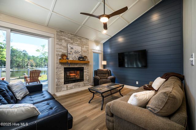 1144 Orchard Creek Road, Oriental, NC 28571