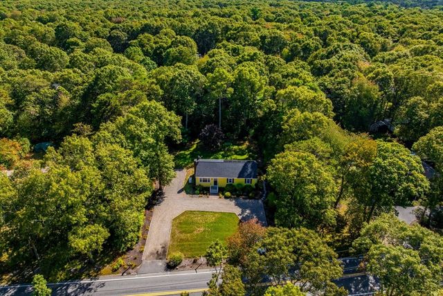 193 Farmersville Rd, Sandwich, MA 02563