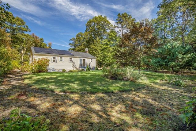 193 Farmersville Rd, Sandwich, MA 02563