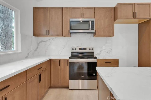 40166 Esterly, Big Bear Lake, CA 92315