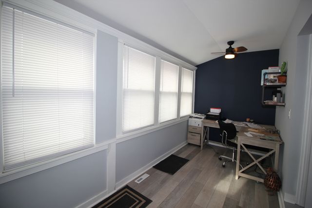 3730 Madison Avenue, Brookfield, IL 60513