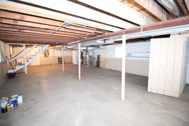 3730 Madison Avenue, Brookfield, IL 60513