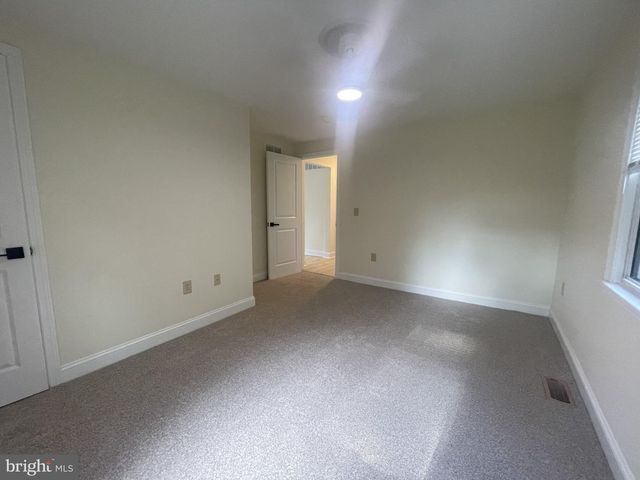 121 BUCK RD, Glassboro, NJ 08028