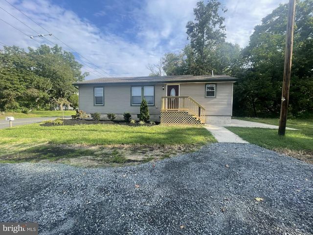 121 BUCK RD, Glassboro, NJ 08028