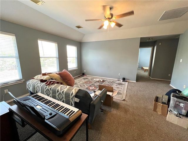 802 Stevenage DR, Pflugerville, TX 78660