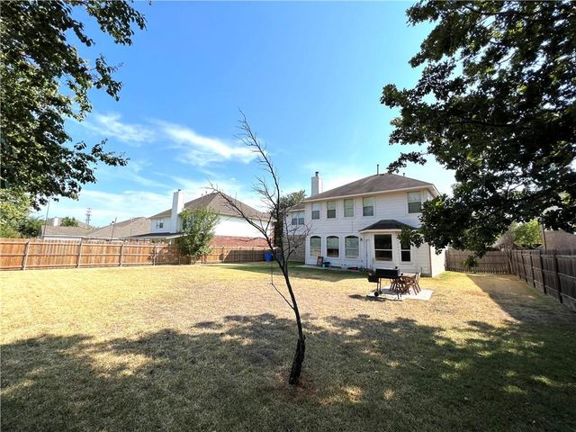 802 Stevenage DR, Pflugerville, TX 78660