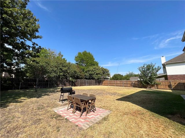 802 Stevenage DR, Pflugerville, TX 78660