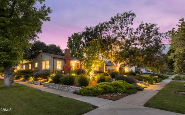 1873 N Harding Avenue, Altadena, CA 91001
