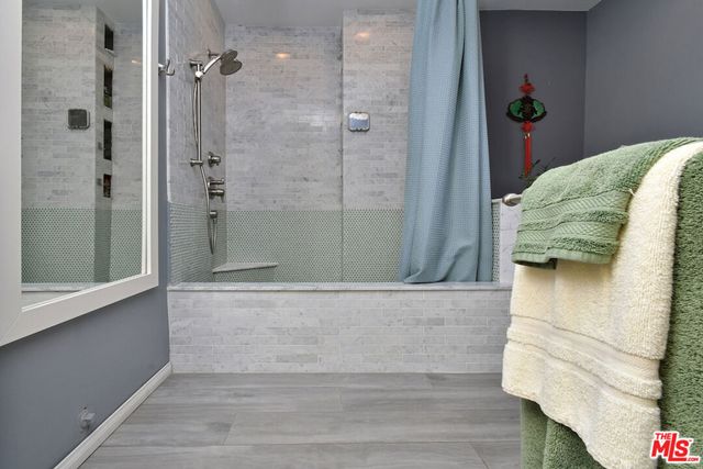 2882 Belden Drive, Los Angeles, CA 90068