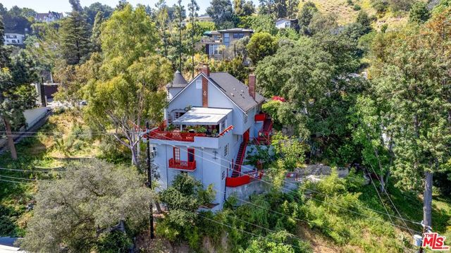 2882 Belden Drive, Los Angeles, CA 90068