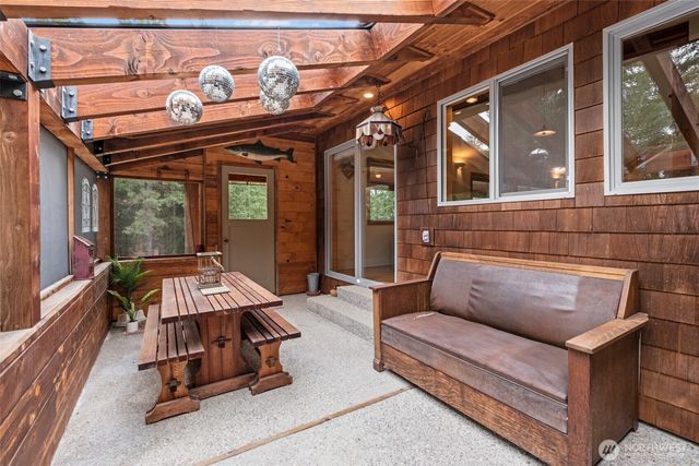 19374 Westside Dr, Leavenworth, WA 98826