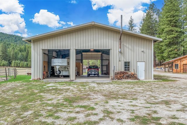 19374 Westside Dr, Leavenworth, WA 98826