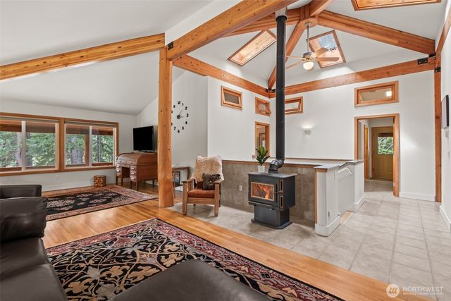 19374 Westside Dr, Leavenworth, WA 98826