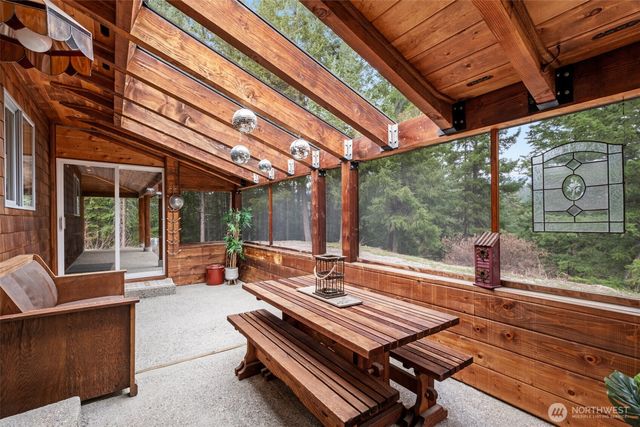 19374 Westside Dr, Leavenworth, WA 98826