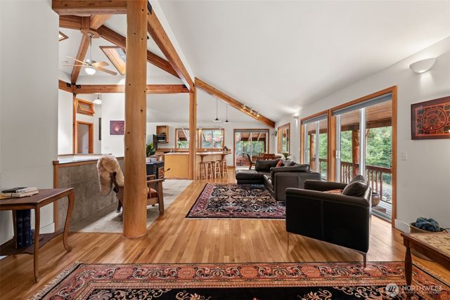 19374 Westside Dr, Leavenworth, WA 98826