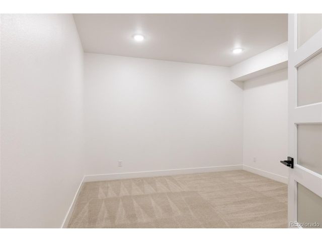 9963 E 63rd Pl, Denver, CO 80238