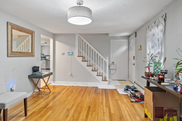 225 Golden Hill Ave, Haverhill, MA 01830