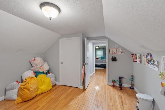 225 Golden Hill Ave, Haverhill, MA 01830