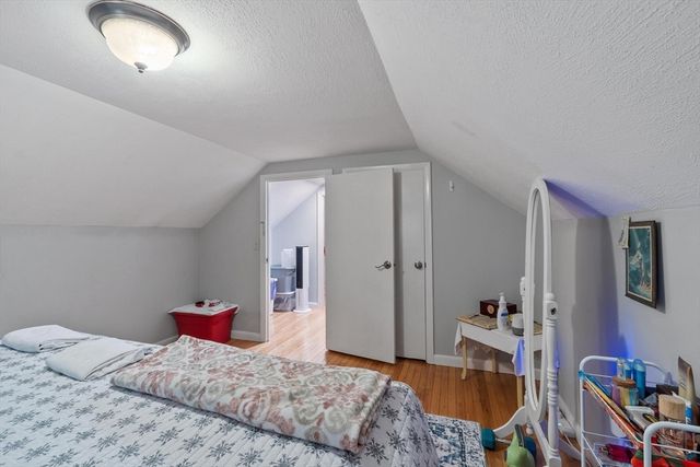 225 Golden Hill Ave, Haverhill, MA 01830