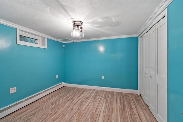 225 Golden Hill Ave, Haverhill, MA 01830